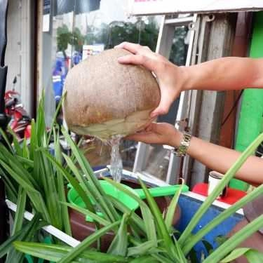 Tổng hợp- Ăn vặt Sâm Dừa Bà Năm - Hoàng Sa