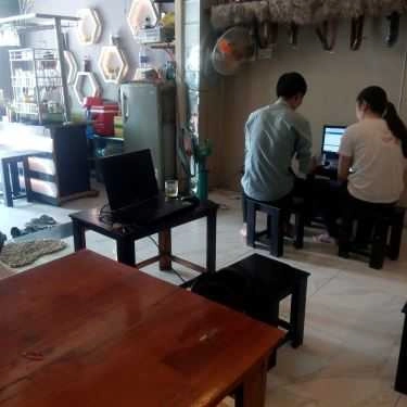 Không gian- Sam Sam Coffee Shop