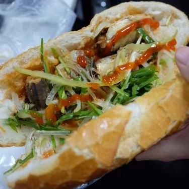 Món ăn- Tiệm Bánh Bánh Mì Sáu Minh - Võ Văn Tần
