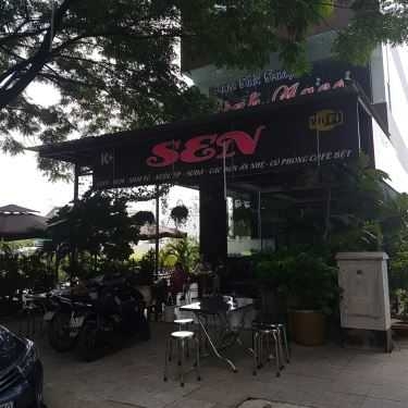 Không gian- Sen Cafe
