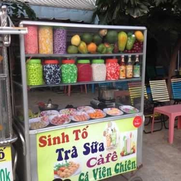 Không gian- Ăn vặt Sinh Tố 142