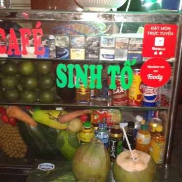 Không gian- Ăn vặt Sinh Tố 150 - Trần Hưng Đạo