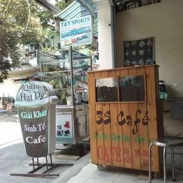 Không gian- Cafe Sinh Tố Hạt Dẻ - Dương Quảng Hàm