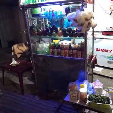 Không gian- Ăn vặt Sinh Tố & Trà Sữa
