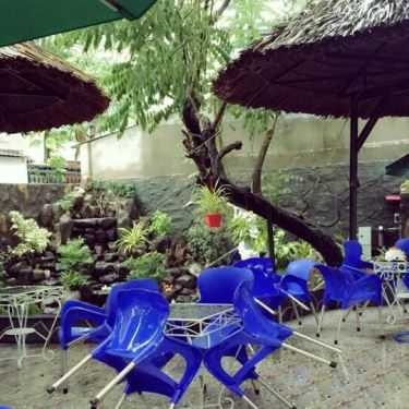 Không gian- Sơn Tùng Cafe