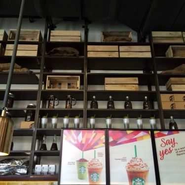 Tổng hợp- Starbucks Coffee - Phan Xích Long