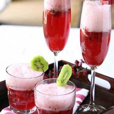 Món ăn- Strawberry Cafe - Tân Lập