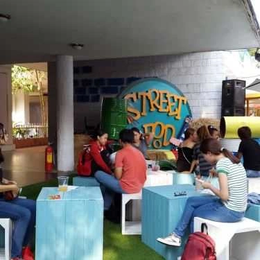 Tổng hợp- Ăn vặt Street Food At Weekend