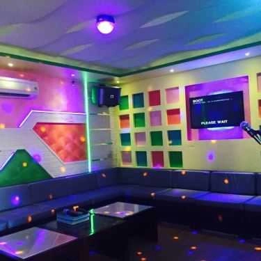 Không gian- Suối Mơ Karaoke - Cafe