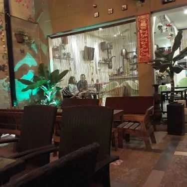 Không gian- Taf Coffee