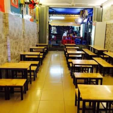 Không gian- Tám - Ăn Vặt & Trà Sữa