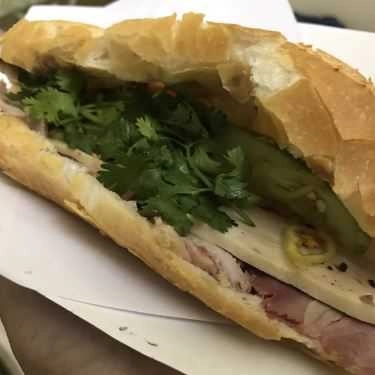 Món ăn- Tiệm Bánh Tám Ba - Bánh Mì Thịt Nguội