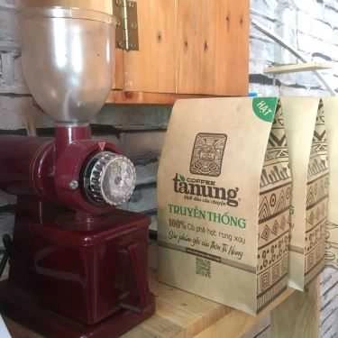 Không gian- Tanung Coffee