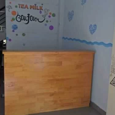 Không gian- Ăn vặt Bonjour Tea Milk