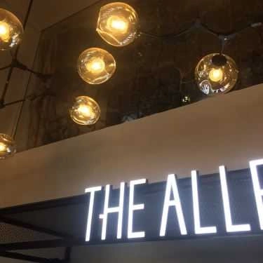 Tổng hợp- Cafe The Alley - Trà Sữa Đài Loan - Quang Trung