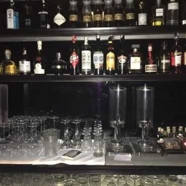 Tổng hợp- The Gin House Coffee Bar