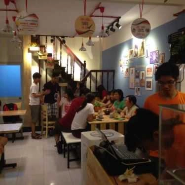 Không gian- Cafe The Hub - Trà Sữa & Ăn Vặt