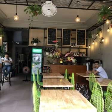 Không gian- The Modern Coffee