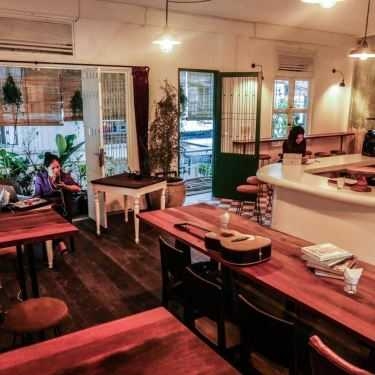 Tổng hợp- The Old Compass Cafe