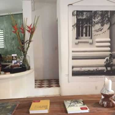 Không gian- The Old Compass Cafe