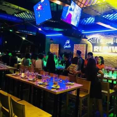 Tổng hợp- Beer Club The Runway - Sky Garden