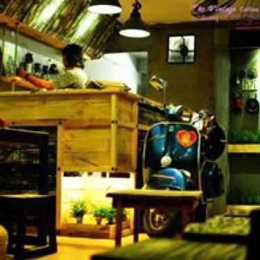 Không gian- The Vintage Coffee House