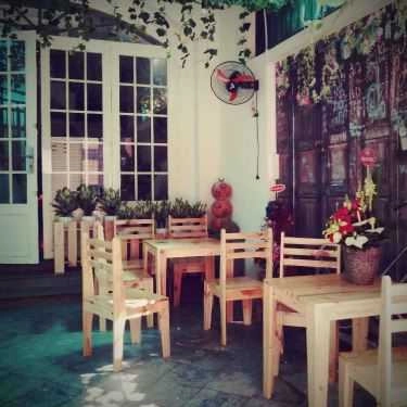 Không gian- Thủy Mộc Coffee