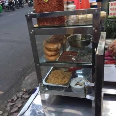 Không gian- Ăn vặt Thy - Bánh Mì Nướng Muối Ớt Sa Tế