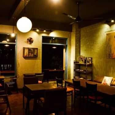 Không gian- Tiệm Cà Phê Lam - Lam Kafe