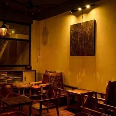 Không gian- Tiệm Cà Phê Lam - Lam Kafe