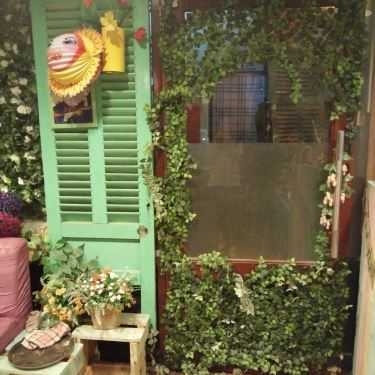 Tổng hợp- Tiny Garden - Cafe Sách