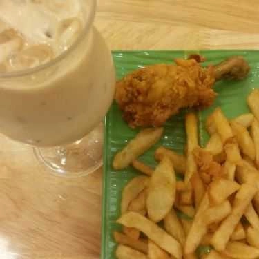 Món ăn- Cafe Kem Cuộn Thỏ Bảy Màu