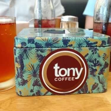 Không gian- Tony - Cafe & Cơm Văn Phòng