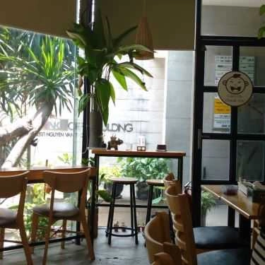 Không gian- Tony - Cafe & Cơm Văn Phòng