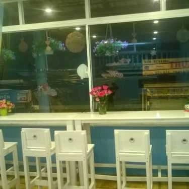 Không gian- Cafe Tony Trà Sữa