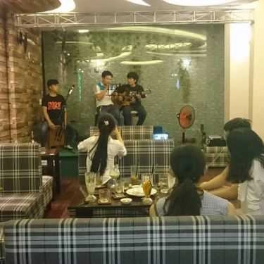 Không gian- Top Coffee Acoustic