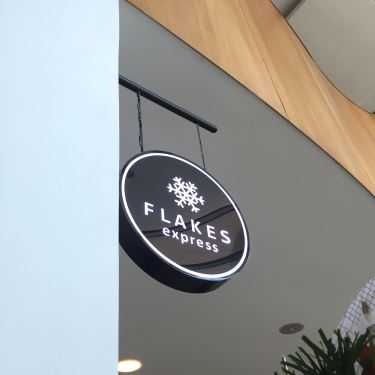 Tổng hợp- Cafe Trà Sữa Flakes Express