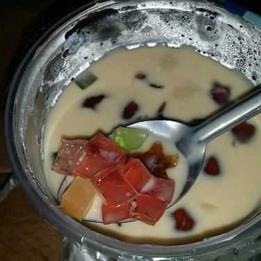 Món ăn- Cafe Trà Sữa Hugo Tea - Bành Văn Trân