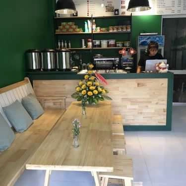 Không gian- Cafe Trà Sữa Lá Trà
