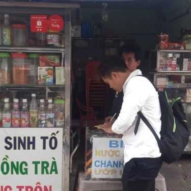 Không gian- Ăn vặt Sushi Tea & Milk
