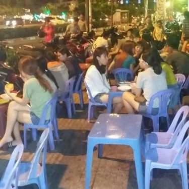 Không gian- Ăn vặt Jet - Trái Cây Tô & Sinh Tố