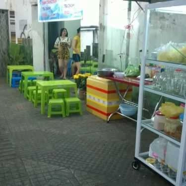 Không gian- Ăn vặt Lắc Lắc - Trái Cây Tô & Bánh Tráng Trộn