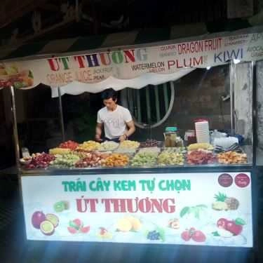 Không gian- Cafe Út Thương - Trái Cây Kem Tự Chọn
