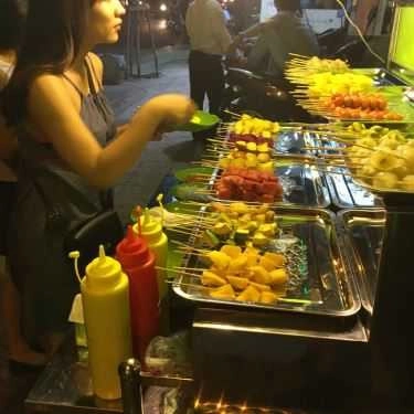 Món ăn- Trái Cây Xiên Rainbow - Chuyên Các Món Ăn Vặt