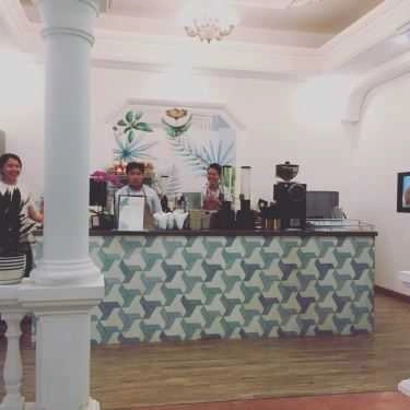 Tổng hợp- Cafe Tròn Bistro