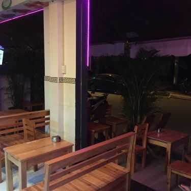 Không gian- Cafe Trung Nguyên Gold House - Lê Văn Lương