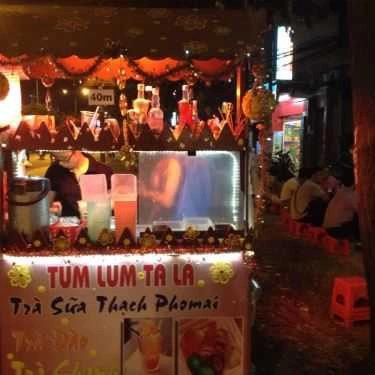 Không gian- Tùm Lum Tá Lả - Trà Sữa & Ăn Vặt
