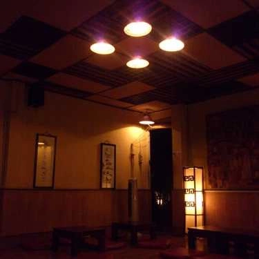 Không gian- Tưởng Niệm Cafe - Chu Văn An