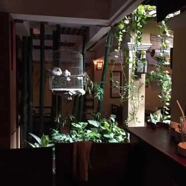Không gian- Tưởng Niệm Cafe - Chu Văn An