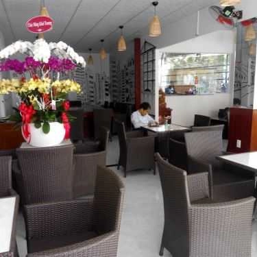 Không gian- Phố Mới Coffee